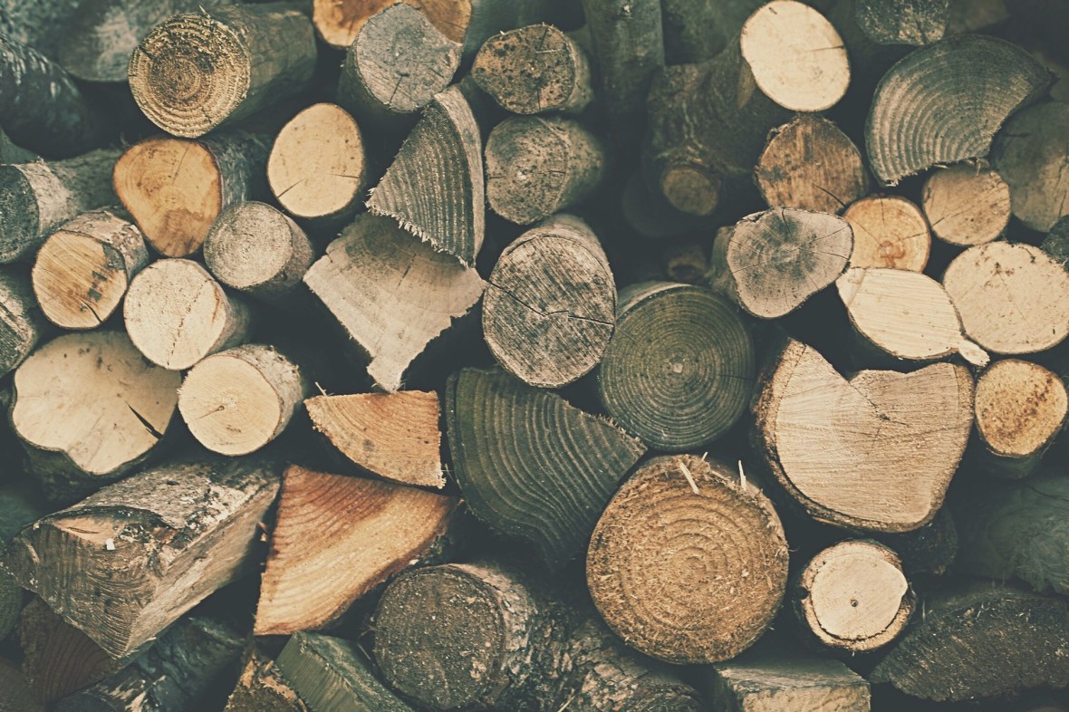 wood-731389_1920