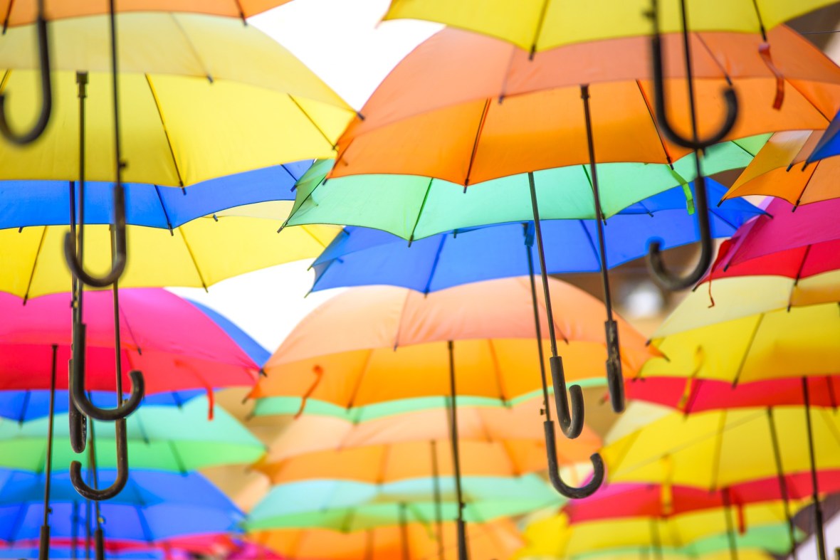 colorful-umbrellas-1492095_1920